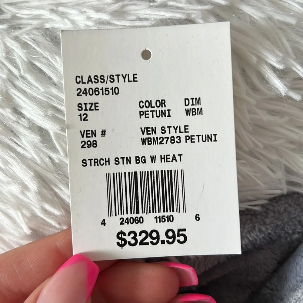 PROM DRESS! - Picture 4 of 5